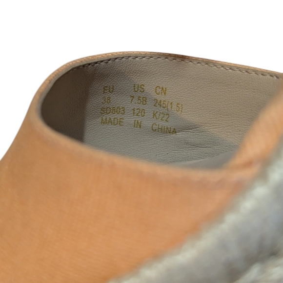 Stuart Weitzman Women's Crystal Buckle Espadrille Wedge Pumps Mango Size 7.5 - Picture 6 of 9